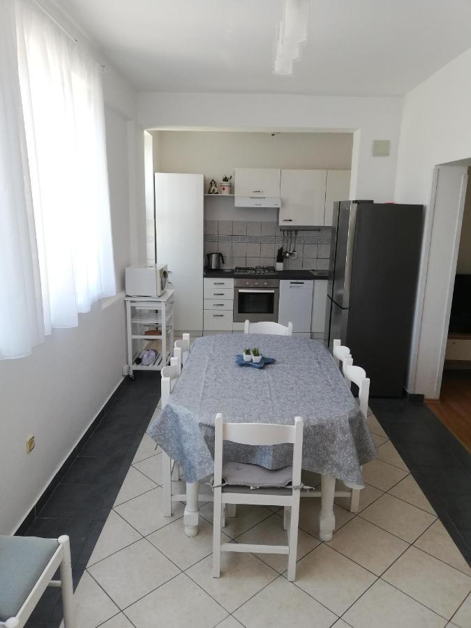 Apartman G&L Grebaštica Buitenkant foto